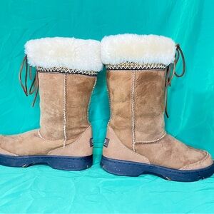 UGG Ultimate Cuff Chestnut midcalf